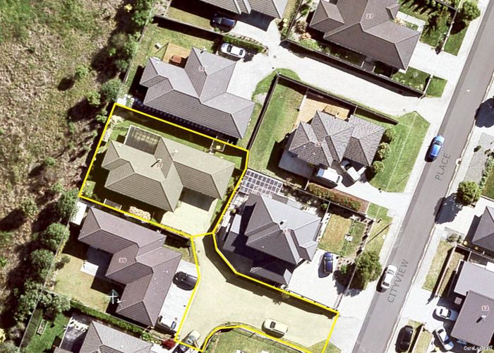  at 37 Cityview Place, Massey, Auckland