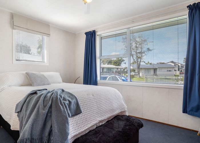  at 14 Garth Place, Manurewa, Auckland