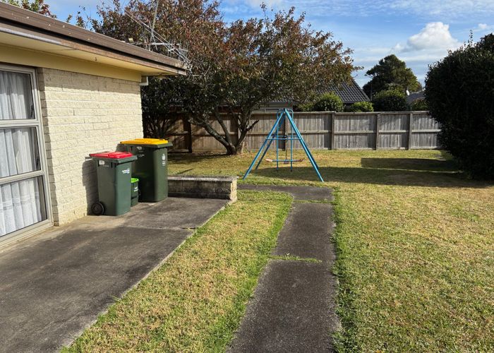  at 5B Hedge Row, Sunnyhills, Manukau City, Auckland