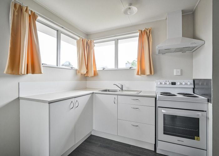  at 8 Ardrossan Avenue, Flaxmere, Hastings