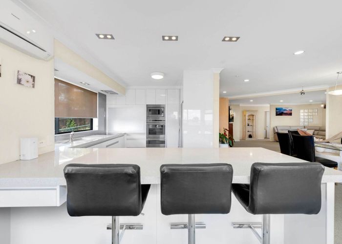  at 24 Omana Heights Drive, Maraetai, Manukau City, Auckland