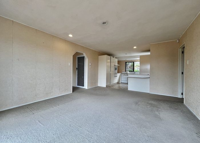  at 20 Clydesdale Ave, Somerville, Manukau City, Auckland