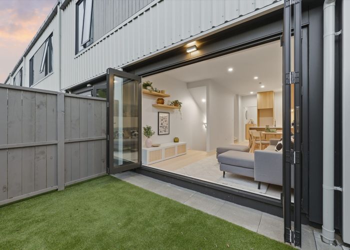  at 25/124 Taylors Road, Mount Albert, Auckland City, Auckland