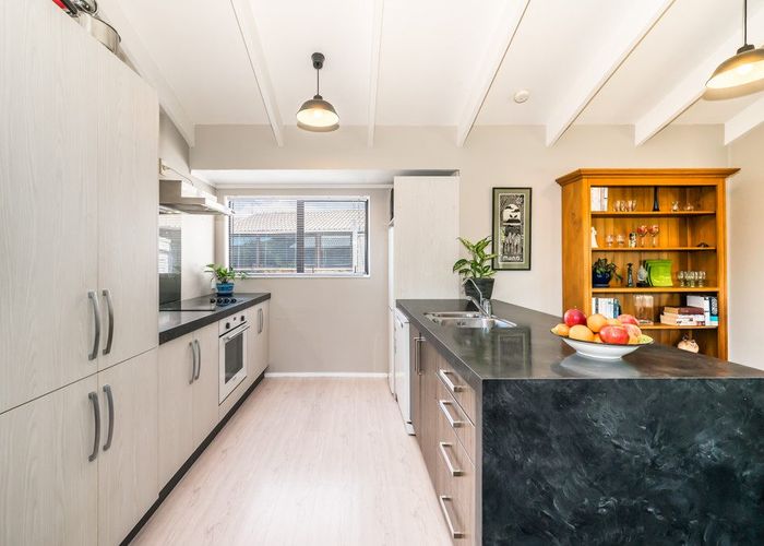  at 11 Sunburst Court, Paraparaumu Beach, Paraparaumu