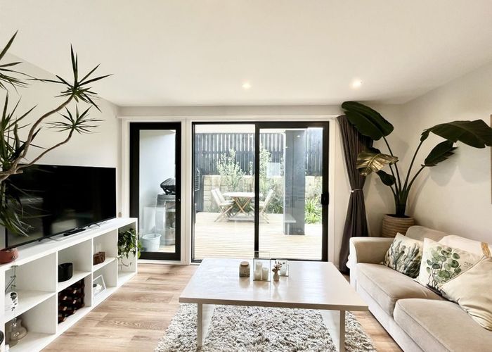  at 19 Pukakaho Lane, Papatoetoe, Manukau City, Auckland