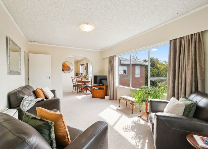  at 2A Mckeefry Grove, Tawa, Wellington, Wellington