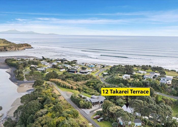  at 12 Takarei Terrace, Mokau, New Plymouth, Taranaki