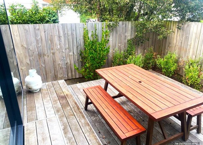  at 30b Nile Street, Waterloo, Lower Hutt, Wellington