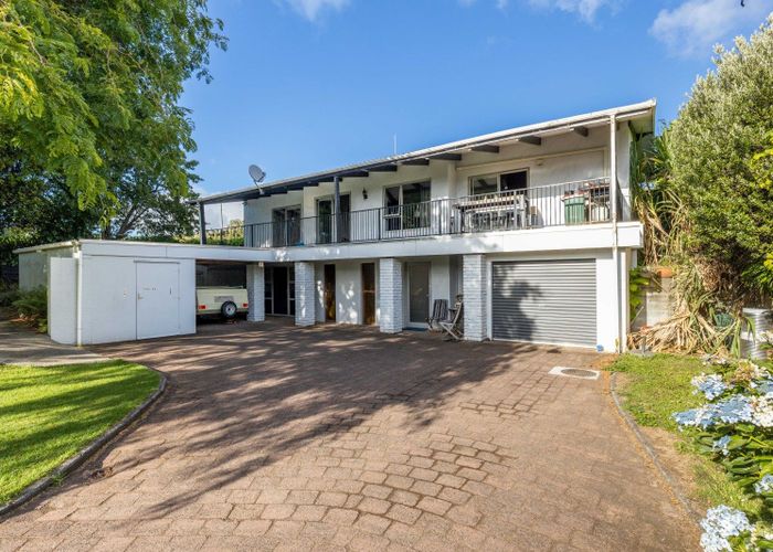  at 130 Smart Road, Glen Avon, New Plymouth, Taranaki