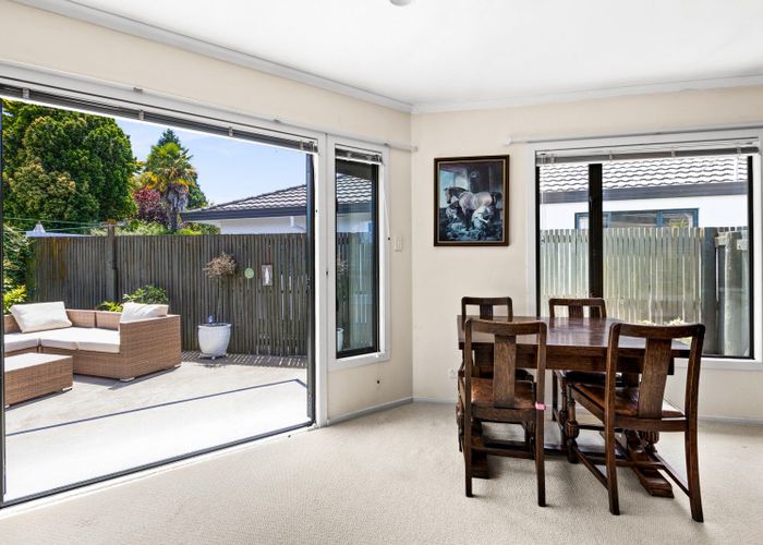  at 2/38 Avondale Road, Taradale, Napier