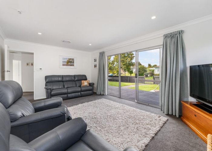  at 15 Escort Grove, Awapuni, Palmerston North