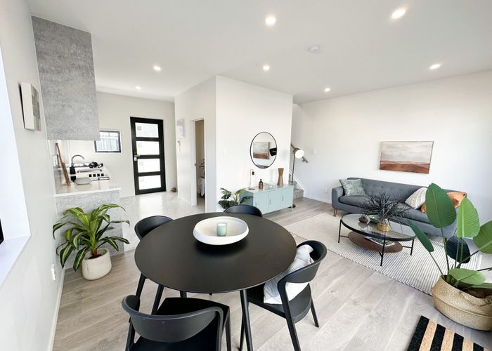  at 23 Fantail Place, Avondale, Auckland