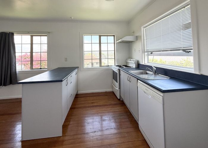  at 16 Graham Bell Avenue, Mount Roskill, Auckland City, Auckland