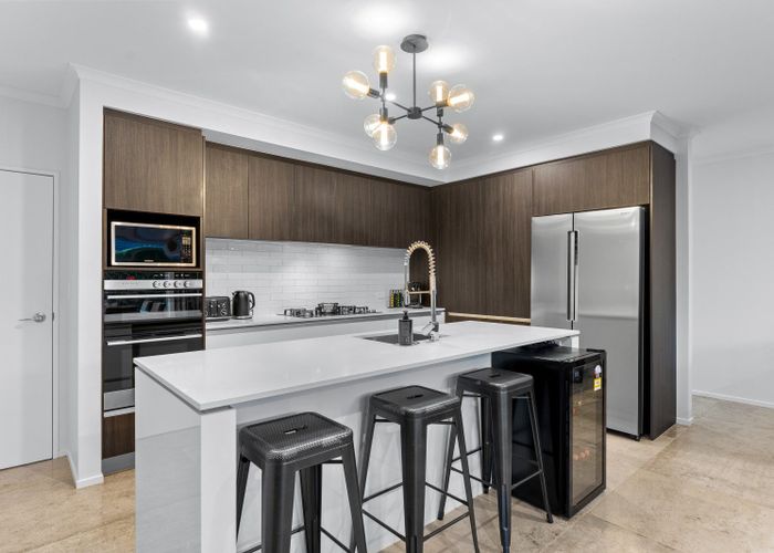  at 15 Symes Drive, Red Beach, Red Beach