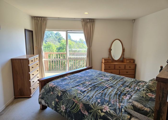  at 37 Lorikeet Place, Unsworth Heights, North Shore City, Auckland