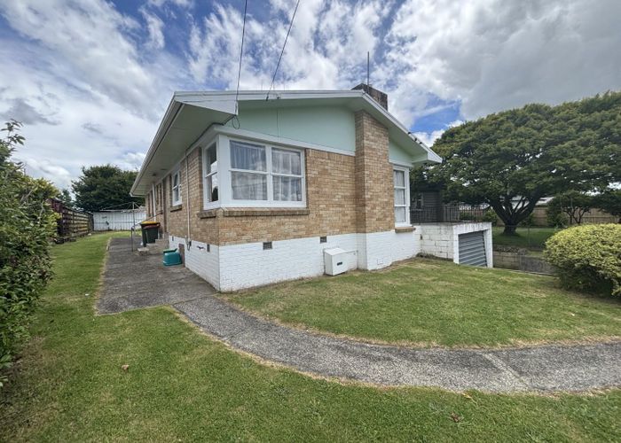  at 33 Morris Road, Hillcrest, Hamilton, Waikato