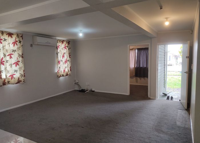  at 2 Marr Rd, Manurewa, Manukau City, Auckland