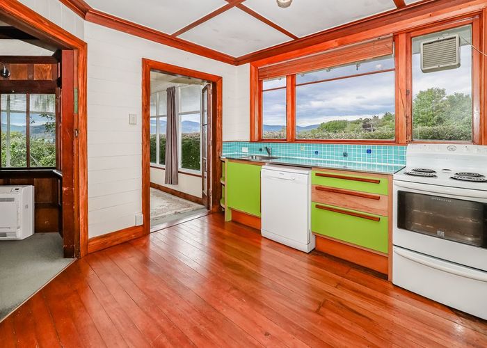  at 233 Coast Road, Warrington, Waikouaiti