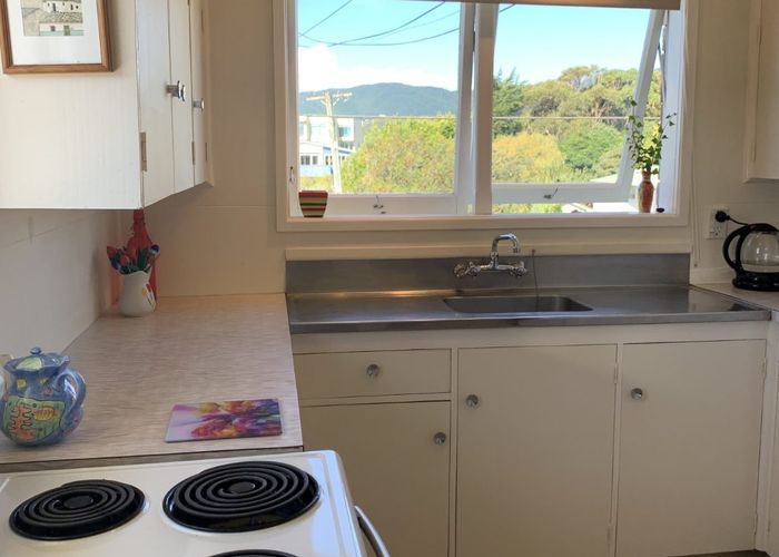  at 233 Rosetta Road, Raumati Beach, Paraparaumu