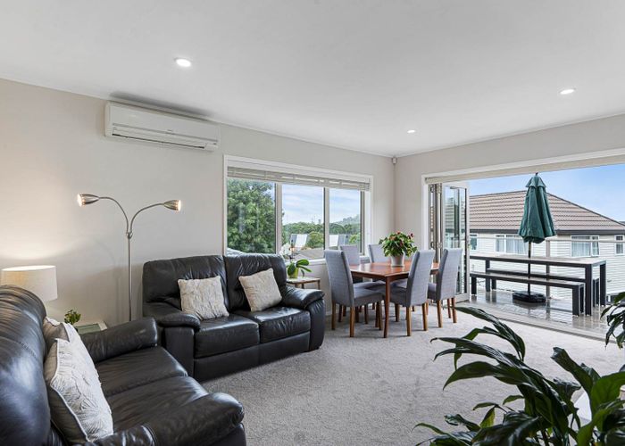  at 2/33 Swainston Road, St Johns, Auckland