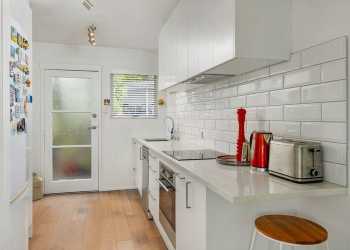  at 1/21 Finch Street, Western Springs, Auckland City, Auckland