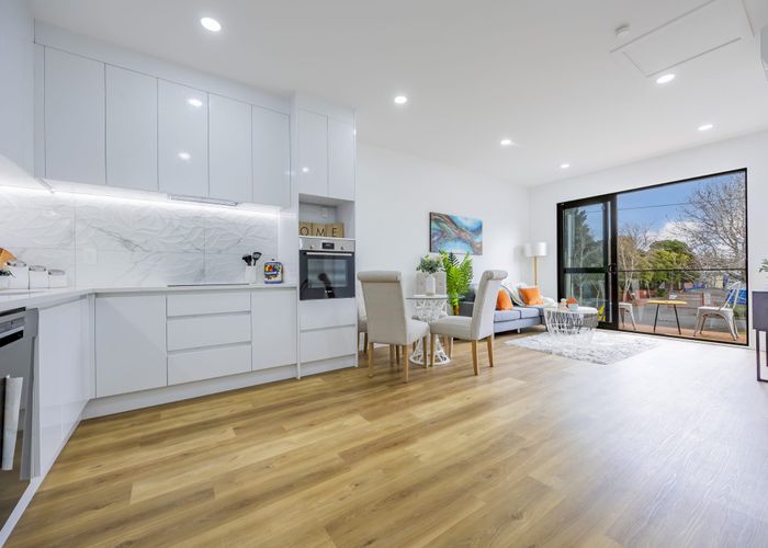  at 57B Rathgar Road, Henderson, Waitakere City, Auckland