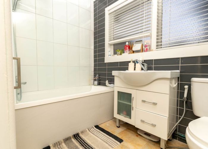  at 5/56 View Road, Mount Eden, Auckland City, Auckland