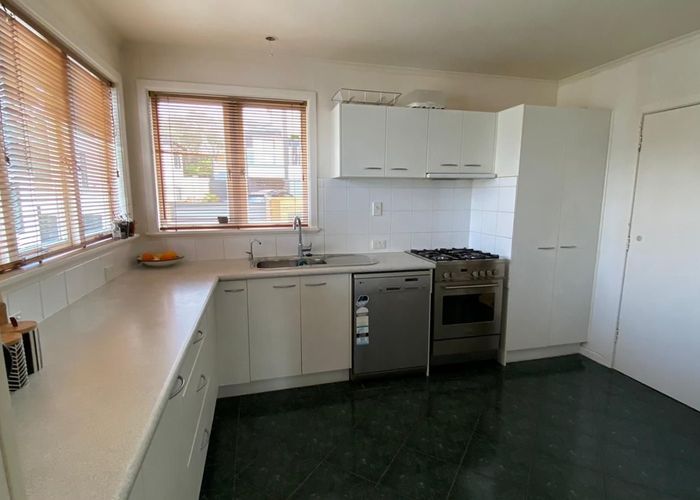  at 18 Eaton Road, Hillsborough, Auckland City, Auckland