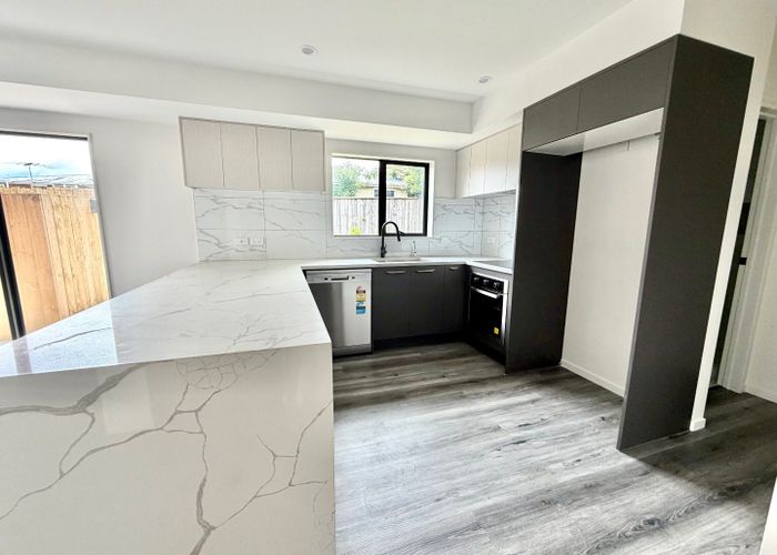  at 17B Martin Place, Kelston, Waitakere City, Auckland