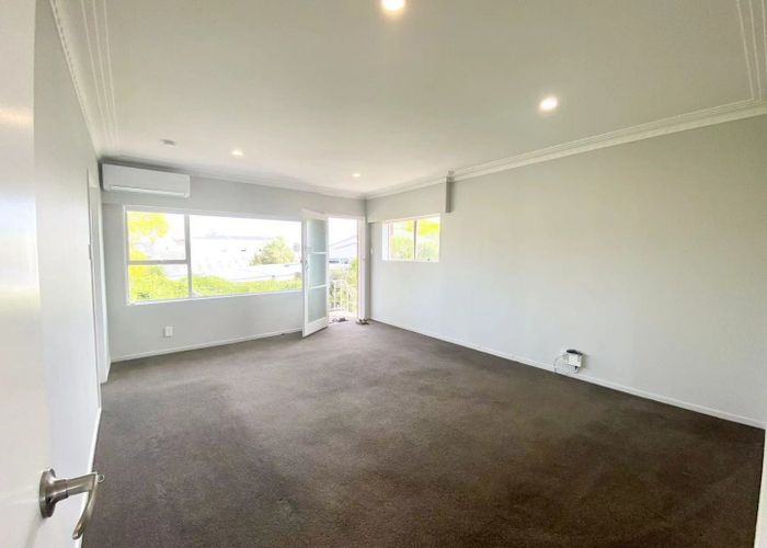  at 4/9 Rocklands Avenue, Mount Eden, Auckland City, Auckland