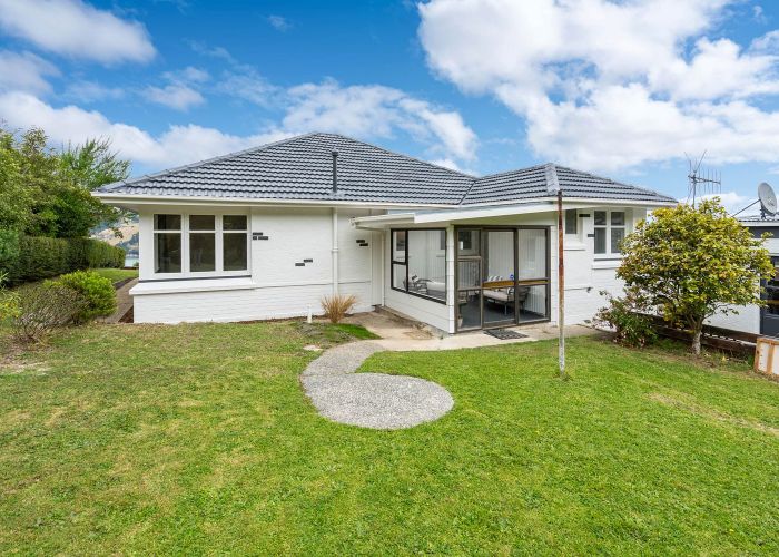  at 39 Kauri Street, Ravensbourne, Dunedin