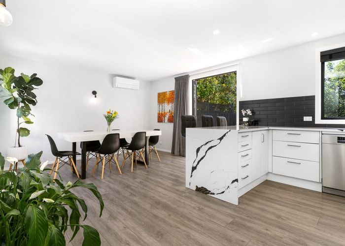  at 9 Oaktree Lane, Bishopdale, Christchurch City, Canterbury