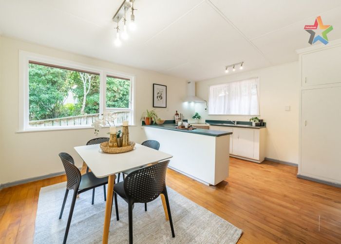  at 6 Tobruk Street, Karori, Wellington, Wellington
