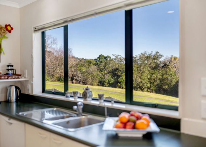  at 1/41 Glanworth Place, Dannemora, Manukau City, Auckland
