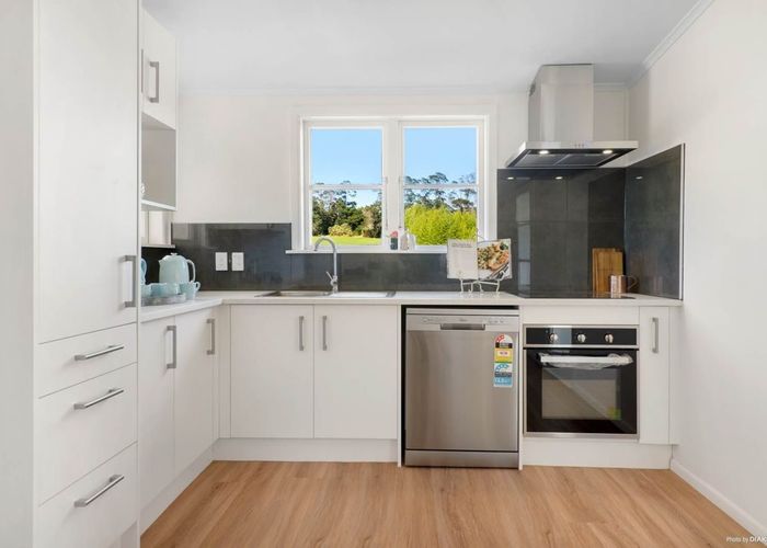 at 49 Candia Road, Swanson, Auckland