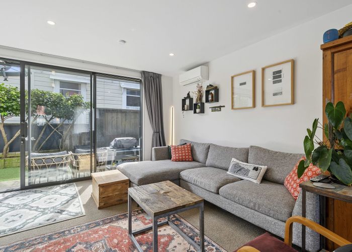  at 5/74 Derwent Street, Island Bay, Wellington, Wellington