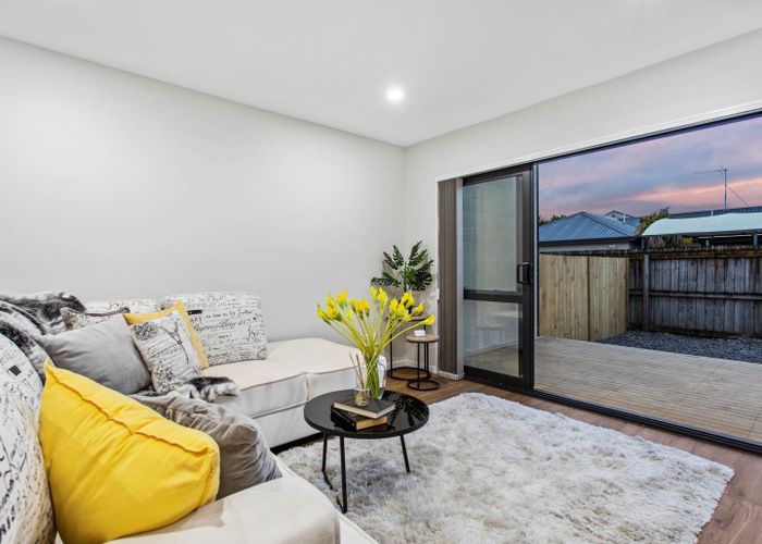  at 13 Millcroft Lane, Ranui, Auckland