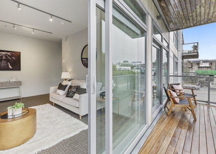  at E108/28 Torrens Terrace, Te Aro, Wellington, Wellington