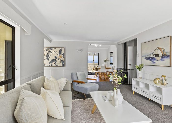  at 52 Frobisher Street, Island Bay, Wellington