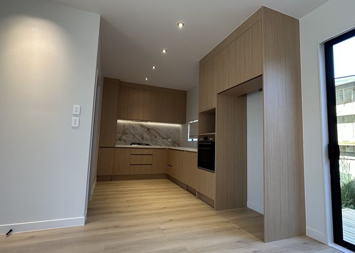  at 2/59 Howe Street, Howick, Manukau City, Auckland