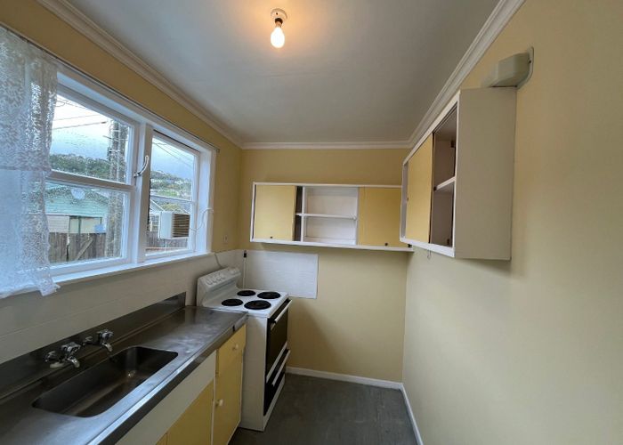  at 5a Ranelagh Terrace, Karori, Wellington, Wellington