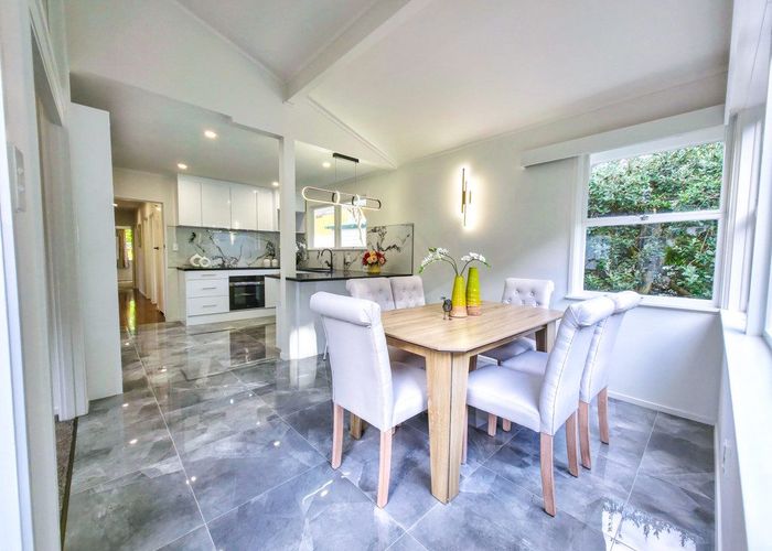  at 11 Hillcrest Grove, Hill Park, Manukau City, Auckland