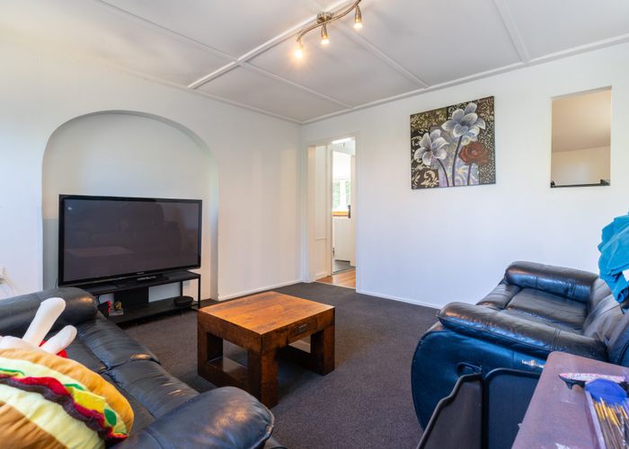  at 58 Conclusion Street, Ascot Park, Porirua
