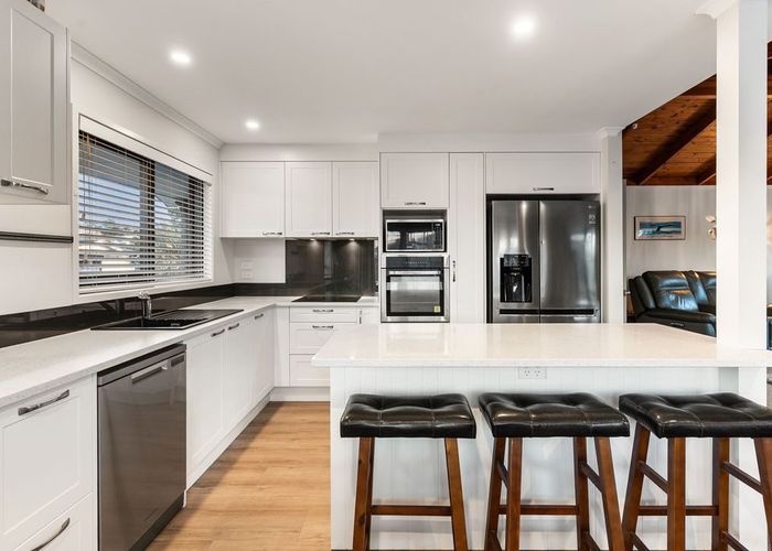  at 40 Kauri Road, Stanmore Bay, Rodney, Auckland