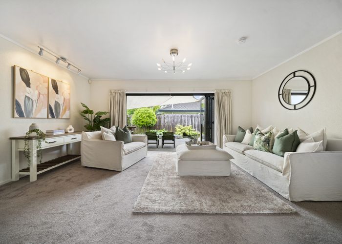  at 9 Gaylord Place, Conifer Grove, Papakura, Auckland