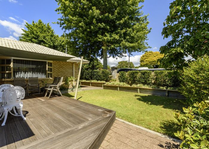  at 8 Doneraille Place, Bethlehem, Tauranga