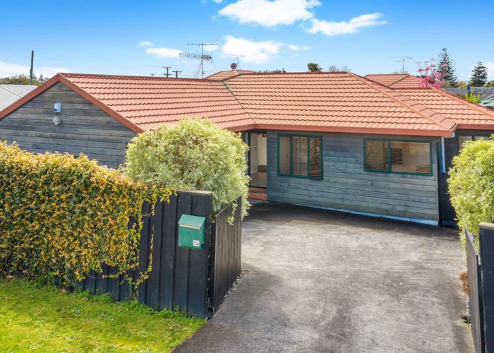  at 1A Carrs Place, Ellerslie, Auckland