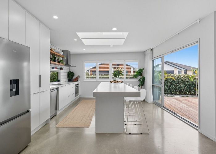  at 6 Kahuparere Crescent, Pyes Pa, Tauranga, Bay Of Plenty