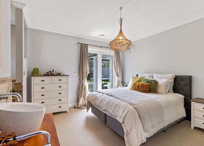  at 6 Carlton Avenue, Palmerston North, Palmerston North