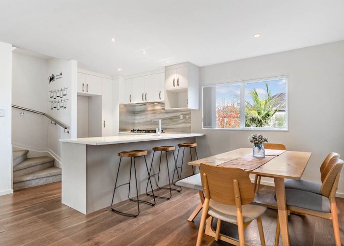  at 73 Bordeaux Parade, Te Atatu South, Waitakere City, Auckland